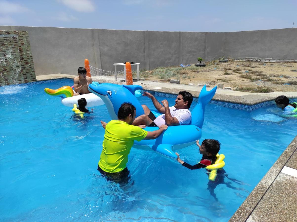 פלאיאס Hostal Las Garzas Del Pelado מראה חיצוני תמונה